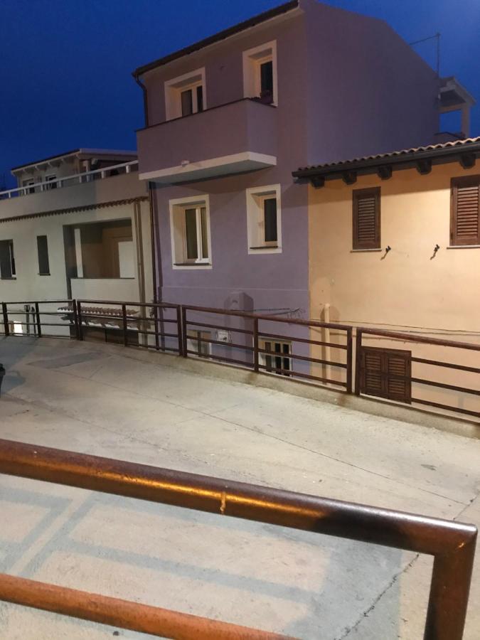 Bella'S House Apartment Castelsardo Exterior foto