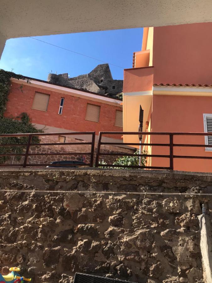 Bella'S House Apartment Castelsardo Exterior foto