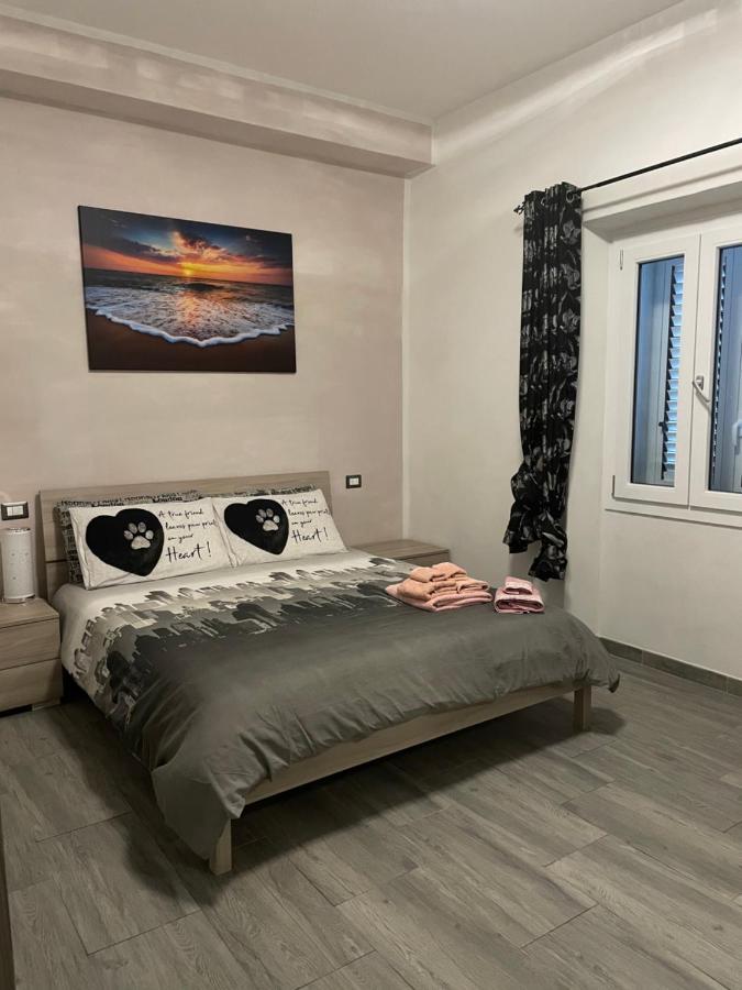 Bella'S House Apartment Castelsardo Exterior foto